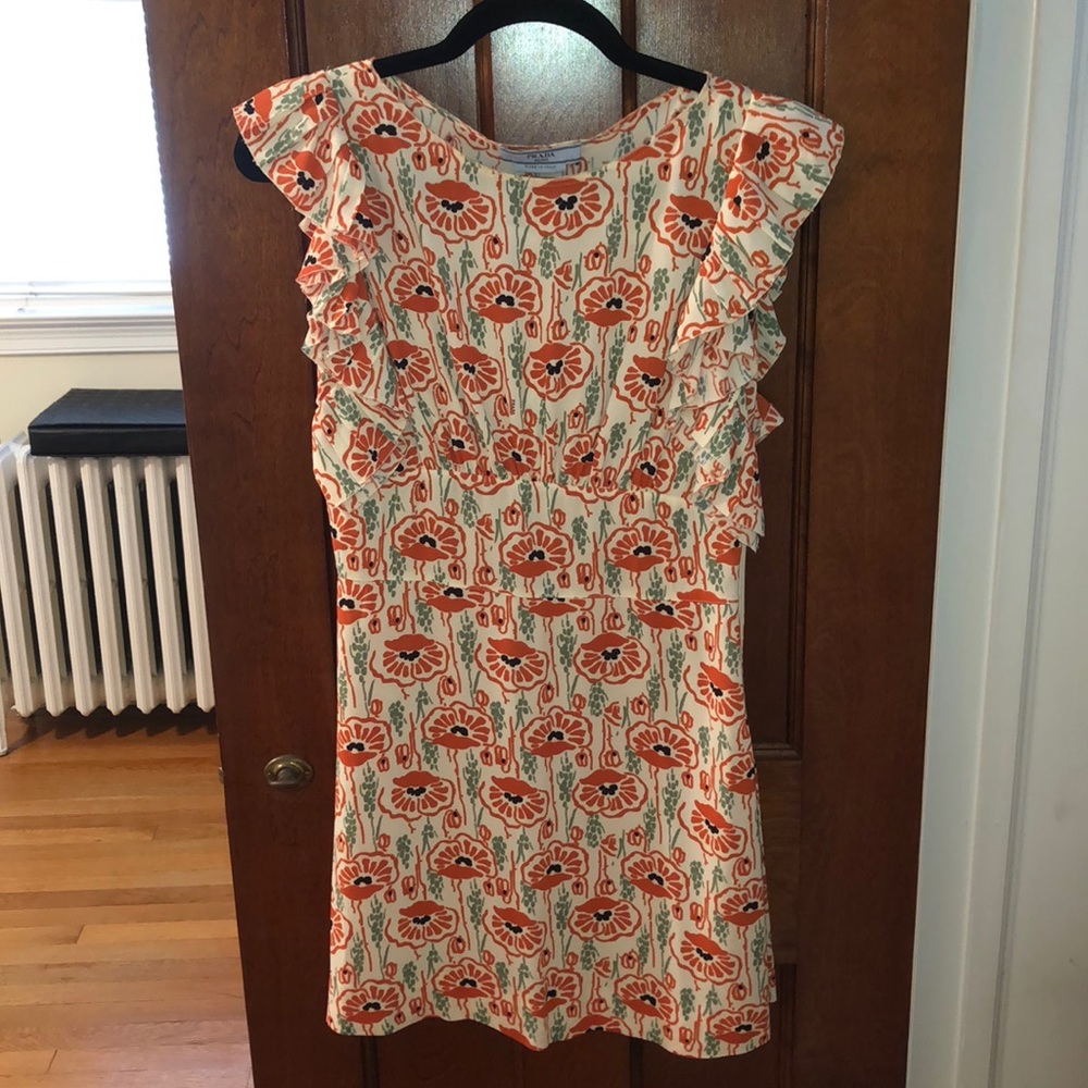 AUTHENTIC PRADA DRESS - Picture 4 of 7